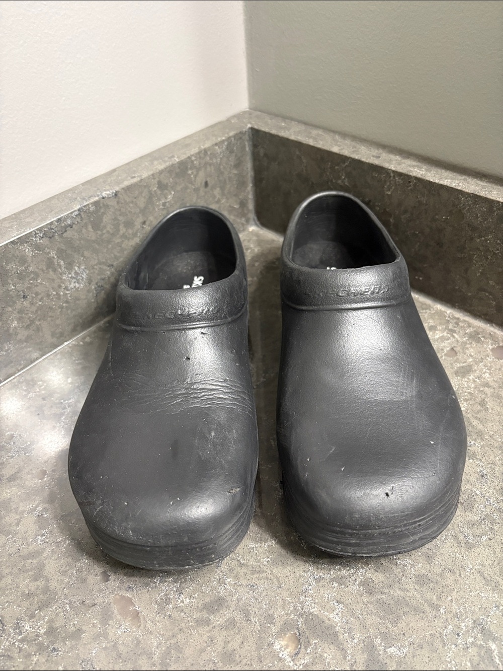 Black Professional Clog Mules - Unbranded